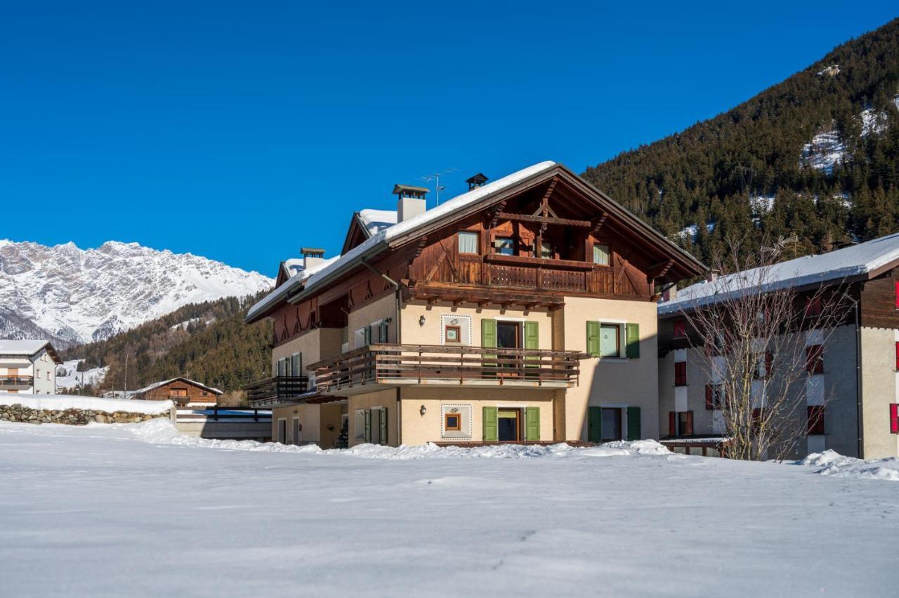 Casa Le Rondini Apartman Valdisotto Kültér fotó