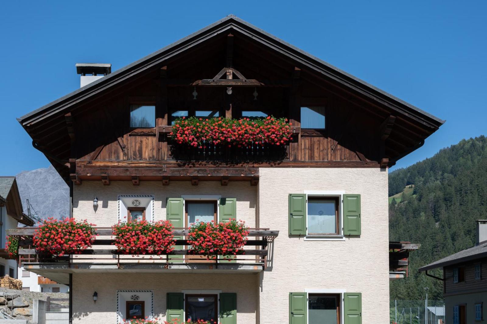 Casa Le Rondini Apartman Valdisotto Kültér fotó