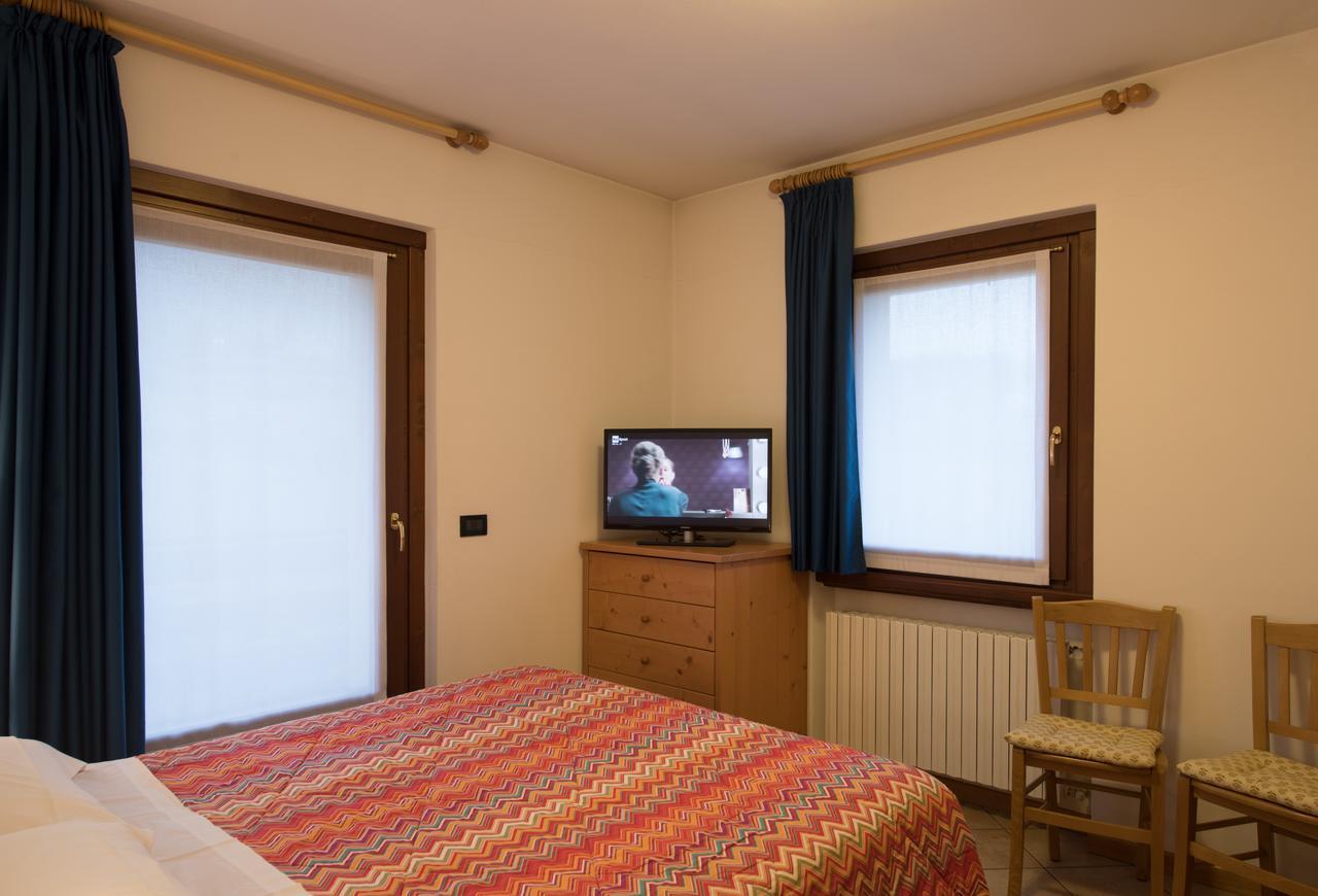 Casa Le Rondini Apartman Valdisotto Kültér fotó